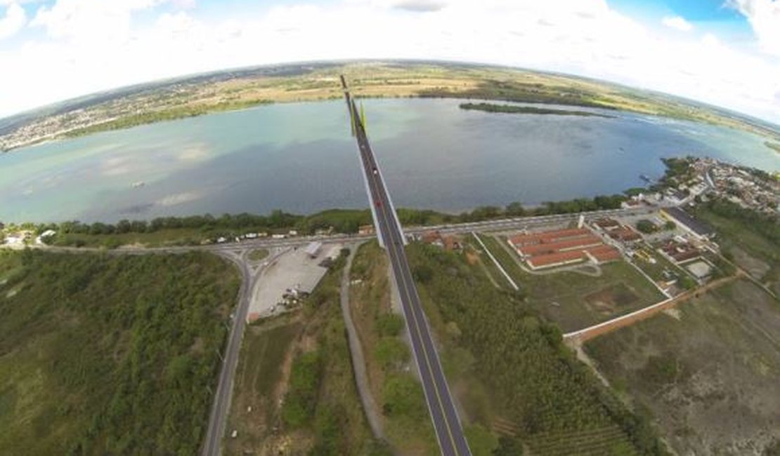 Penedo-Neópolis: Projeto de engenharia da ponte é entregue, viabilizando construção