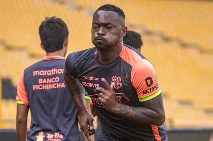 Ex-Barcelona de Guayaquil e LDU é sequestrado no Equador