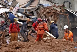 Chega a 46 o número de mortos nas chuvas na Zona da Mata Mineira
