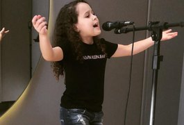Alagoana de Maceió, Lorena França está no time Brown do The Voice Kids