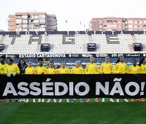 Em jogo contra a Rússia, seleção feminina protesta contra assédio