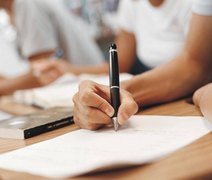 Ufal abre 24 vagas de concurso para professor substituto