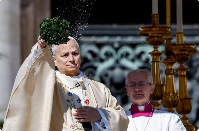 Papa Leão XIV manda mensagem em português em missa de Páscoa no Vaticano