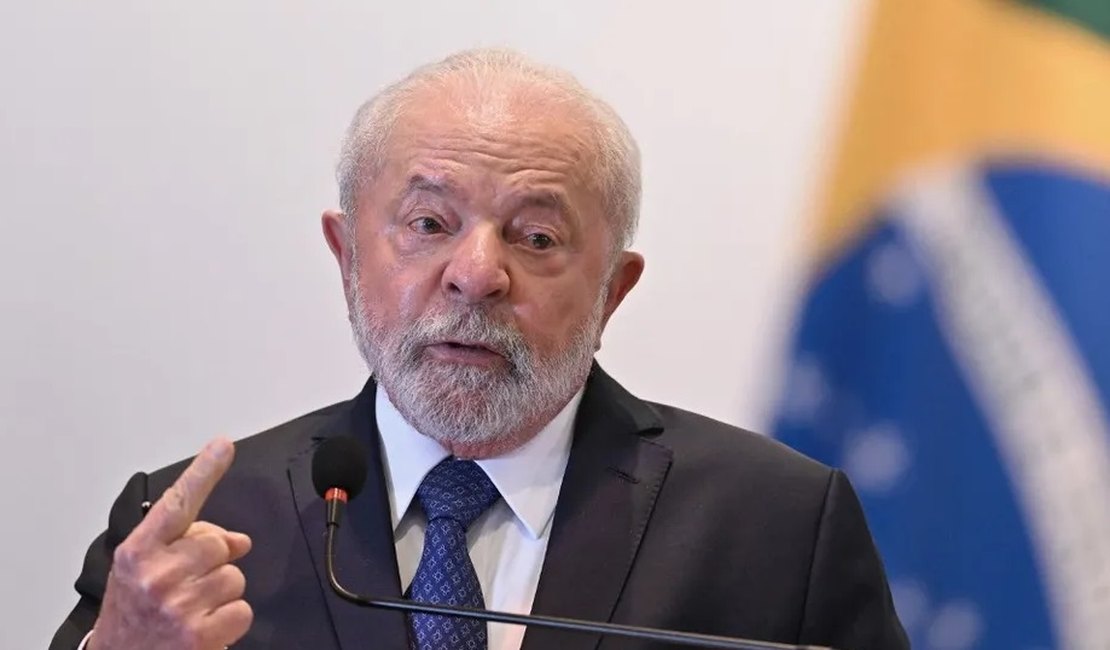 Lula é aprovado por 37%, e reprovado por 27%; para 33%, governo do petista é regular