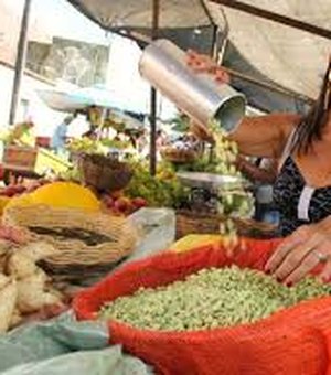 Devido ao feriado da Padroeira, tradicional feira livre de será na terça, 13