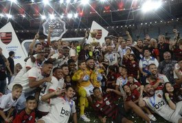 Flamengo vence Vasco mais uma vez e é campeão carioca