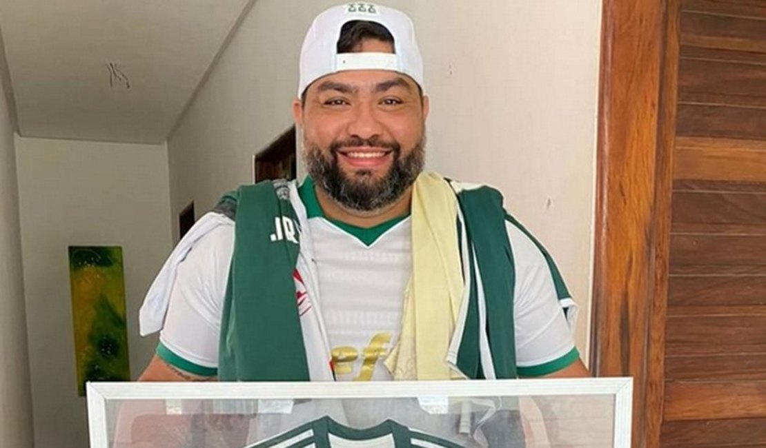 Bastante conhecido no cenário local de pagode, Jeferson Gomes cai em via e morre em Arapiraca após possível infarto