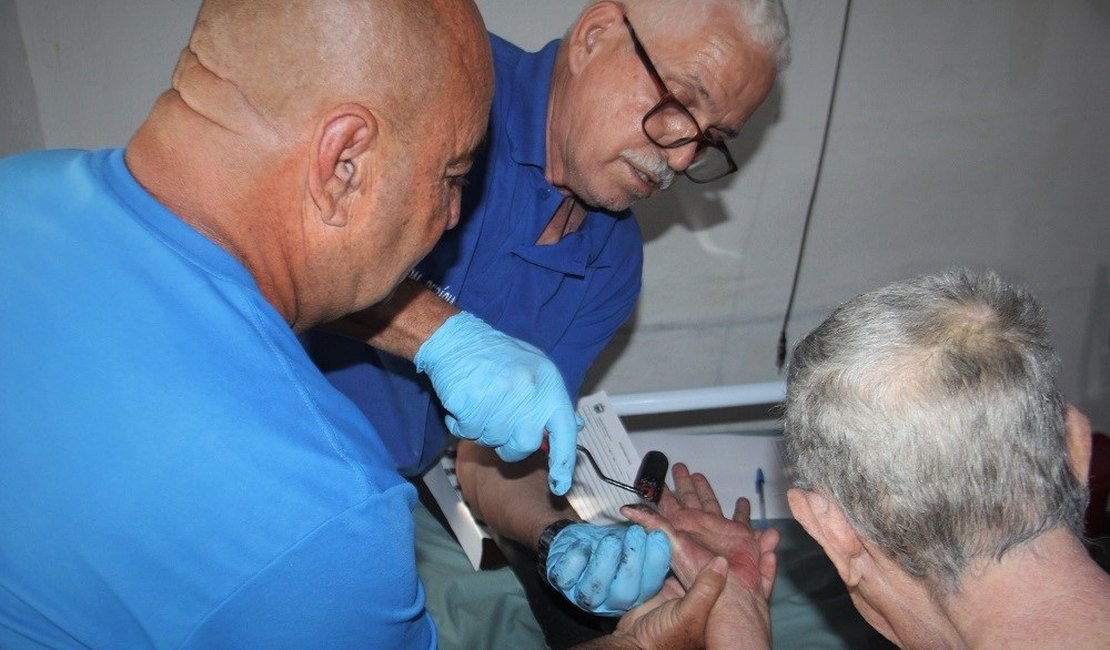 Acamada, idosa de 73 anos obtém registros básicos em domicílio