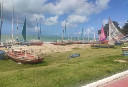 Corpo em estado avançado de decomposição e sem cabeça é encontrado na orla de Maceió