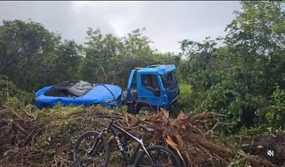VÍDEO: Acidente em Delmiro Gouveia envolve BMW sorteada e recomprada pelos Gêmeos e deixa um ferido