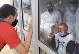 Programa ‘Janela da Vida’ aproxima familiares e pacientes internados com Covid-19 no HEA