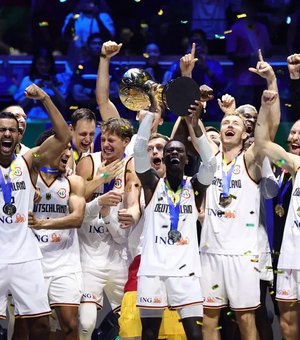 Alemanha é campeã da Copa do Mundo de basquete, e EUA ficam fora do pódio