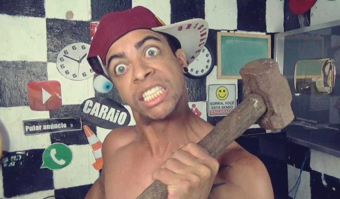 [VÍDEO] Youtuber Everson Zoio conta como estuprou ex-namorada e gera revolta