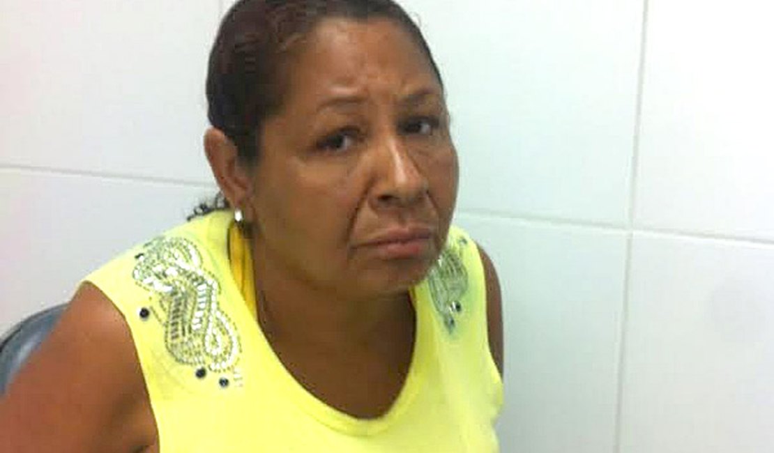 Polícia Civil prende mulher acusada de estelionato, em AL