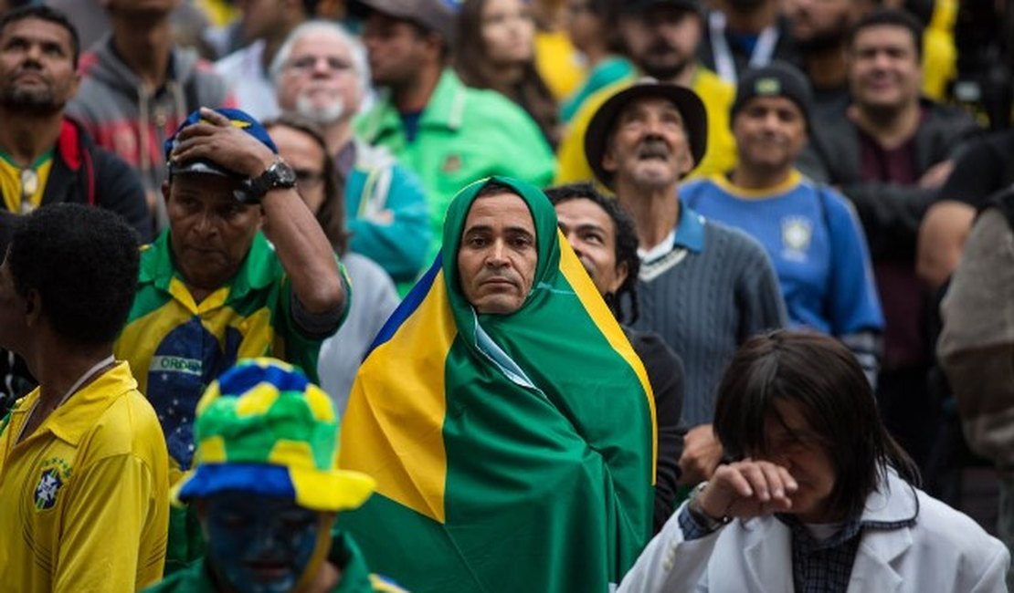 Frustração: Brasil estreia na Copa com empate de 1x1 contra Suíça