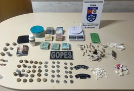 Operação em Campo Grande, AL, apreende drogas e mais de R$ 15 mil em espécie; homem foi preso em flagrante