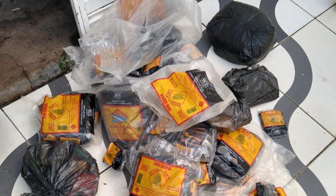Ação policial prende homem que falsificava embalagens de fumo em Arapiraca