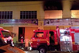 Loja incendeia pela segunda vez em menos de 15 dias no Sertão de Alagoas