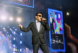 Pablo surge sem barba em show no Ceará e surpreende fãs