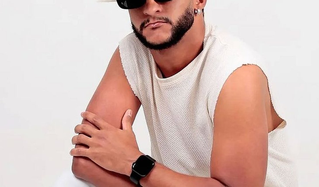 MC de brega funk e mulher morrem baleados durante festa