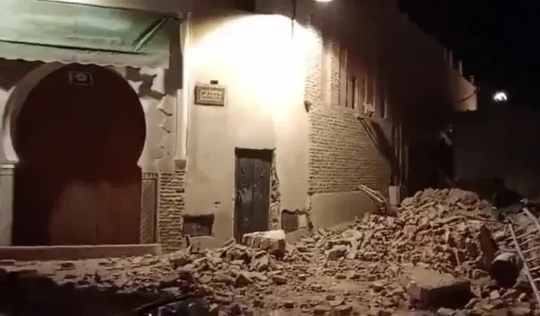 Número de mortos em terremoto no Marrocos passa de 2.000, diz governo