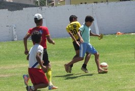 Moradores de São Sebastião recebem atividades esportivas e de lazer