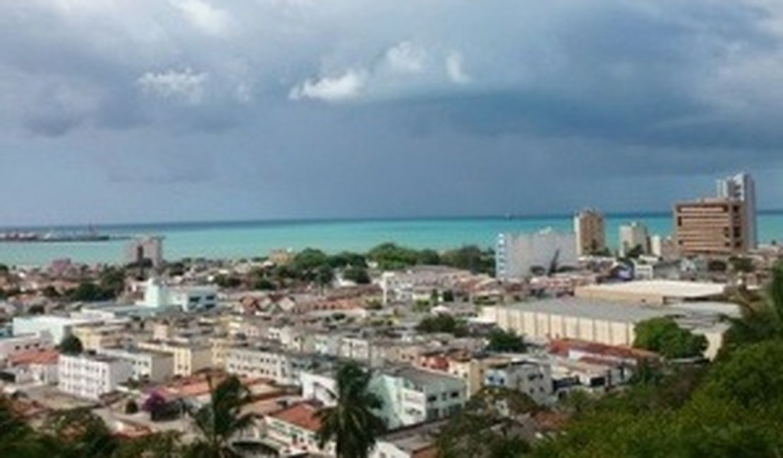 Semana começa com possibilidade de chuva em boa parte de Alagoas