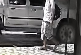 Homem furta caminhonete no bairro do Cleto; crime é registrado por câmeras de monitoramento