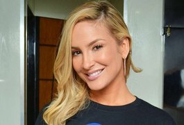 Claudia decide retirar o ‘Leitte’ do nome e fãs desaprovam