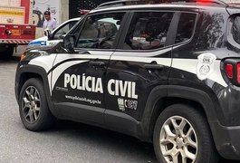 Homem mata a mãe, aciona a polícia e alega que teve surto psicótico