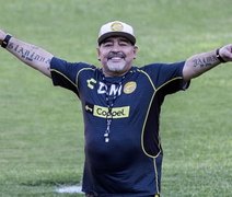 Corpo de Maradona é velado no palácio presidencial da Argentina