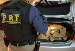 PRF apreende 150 kg de maconha em trecho da BR-101 em Rio Largo