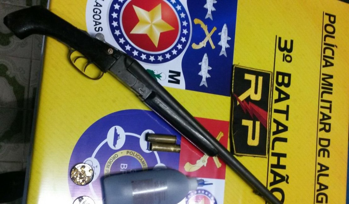 Embriagado, jovem é detido ao exibir arma em via pública, em Arapiraca