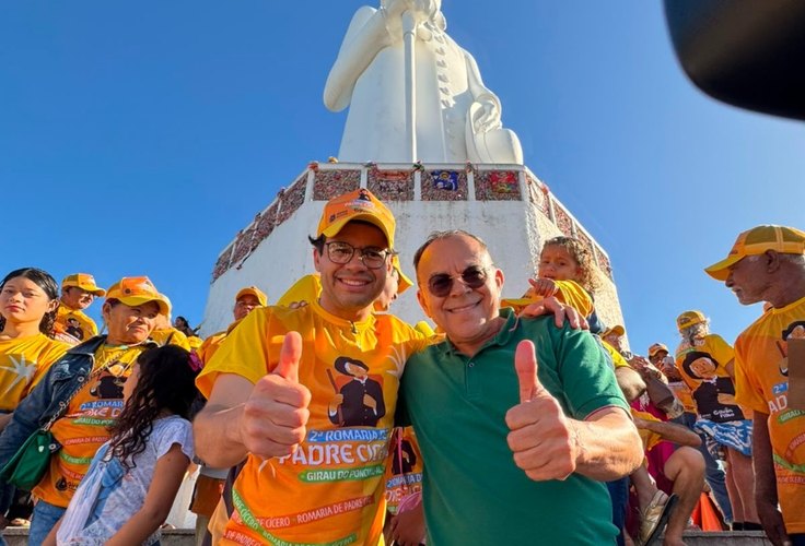 Fé e devoção marcam romaria de pré-candidato a Deputado Federal Gilvan Barros e Deputado Estadual Gilvan Barros Filho ao Horto de Juazeiro do Norte