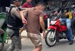 Homem é preso após fingir estar armado para roubar moto, em Arapiraca