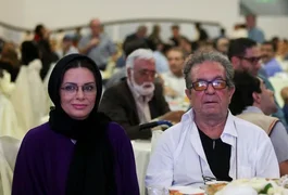 Cineasta iraniano e esposa são mortos a facadas dentro de casa