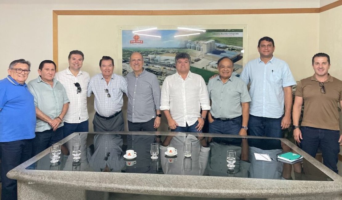 Ronaldo Lopes dialoga com empresários do Grupo Coringa sobre investimentos em Penedo