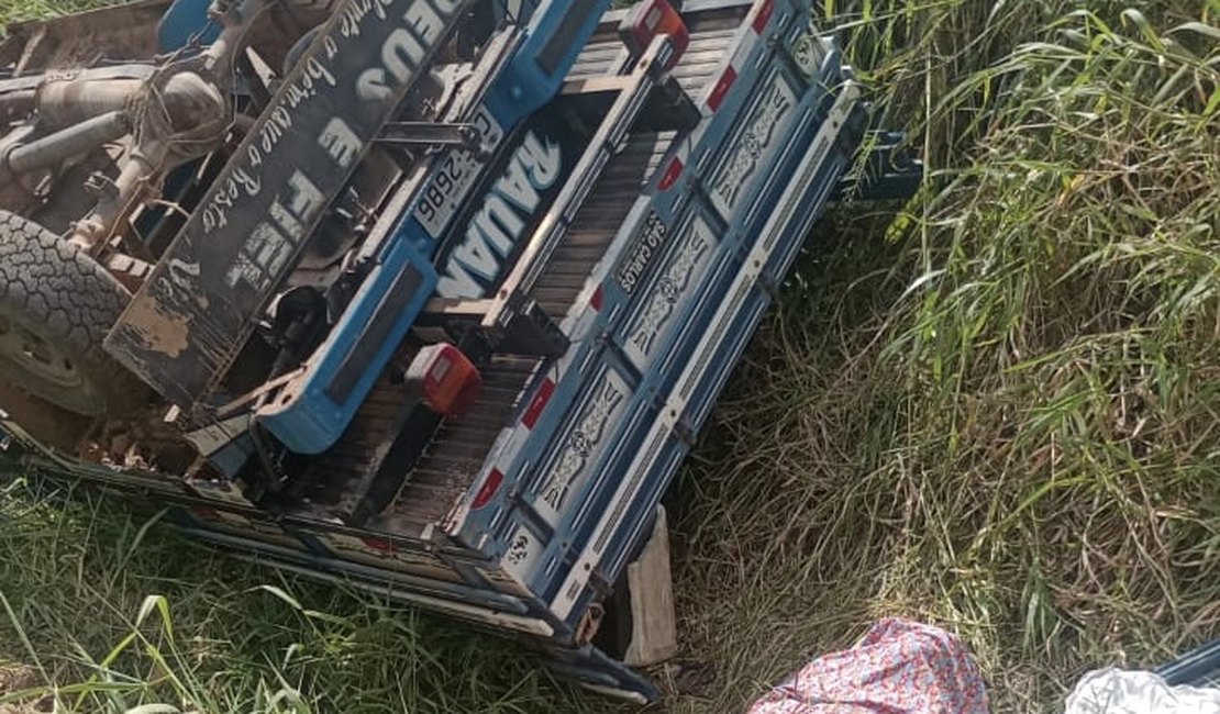 Grave acidente com caminhão deixa mulher morta no interior de Alagoas