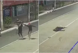 Músico morre após ser espancando em avenida