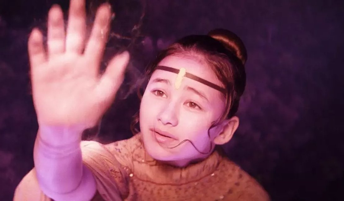 Kaylee Hottle, atriz de Godzilla vs Kong, morre aos 18 anos após acidente