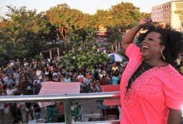 Arapiraca convoca ambulantes para cadastro da 14ª Parada LGBTQI+