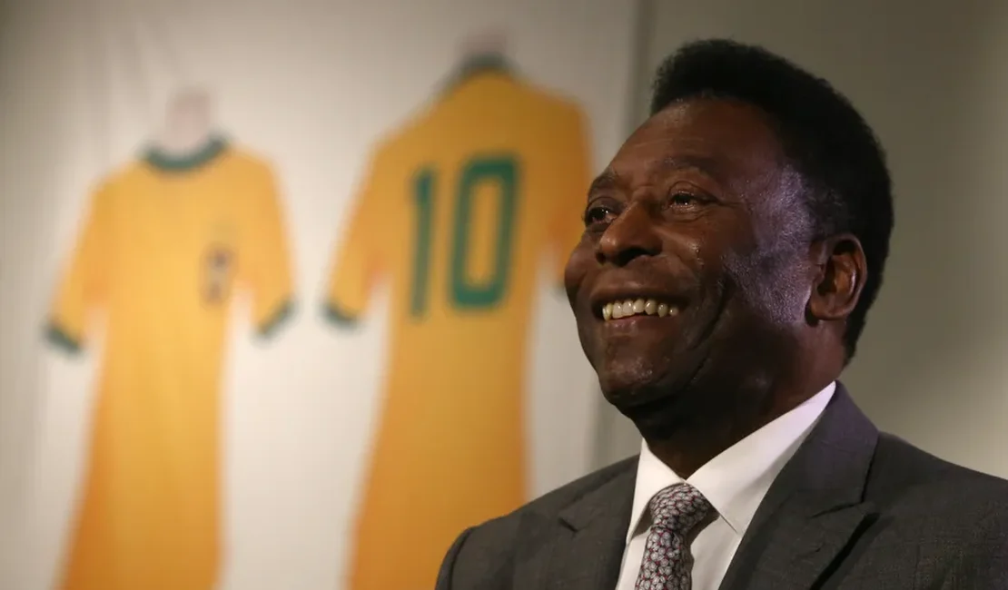 Aos 82 anos, morre o rei Pelé em decorrência de Câncer