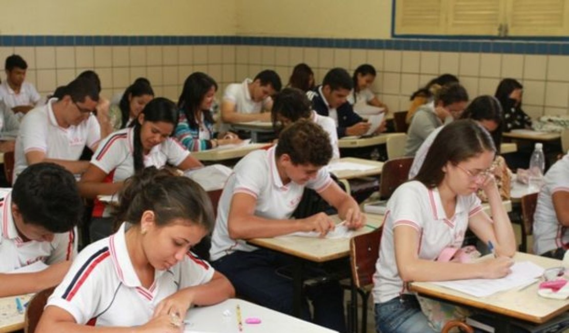 Reforma do Ensino Médio deixa alagoanos sem aula de Espanhol