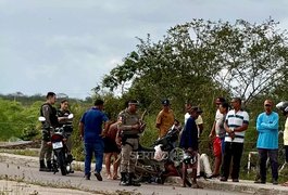 Dois idosos ficam feridos em acidente de moto na AL-220