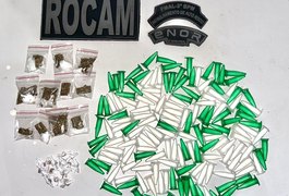 Arapiraca: Homem tenta fugir da polícia, mas é capturado e entrega comparsa, que tentou fugir porque já 'havia sido preso há 15 dias'