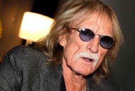 Morre cantor francês Christophe, conhecido pelo sucesso 'Aline'