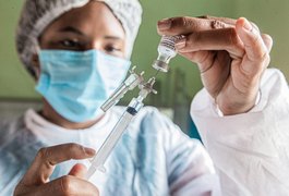 Arapiraca recebe 1.500 novas doses da Coronavac e realiza vacinação neste sábado (1)