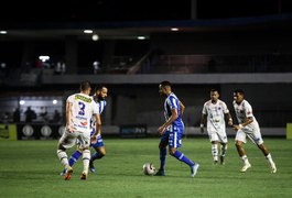 Cruzeiro perde para o CSA por 3 a 0 e encerra temporada sem a vaga na Copa do Brasil