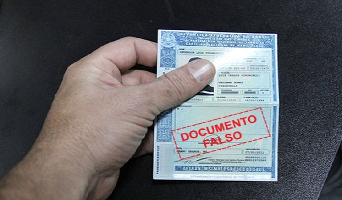 ﻿Justiça alagoana condena homem por uso de carteira de habilitação falsa