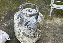 Incêndio em botijão de gás deixa mulher ferida, em Maceió